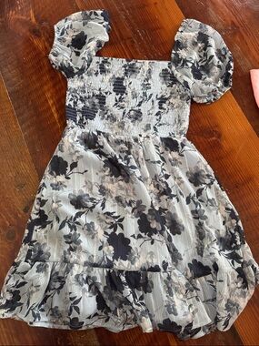 miami Black & White Floral Puff-Sleeve Mini Dress